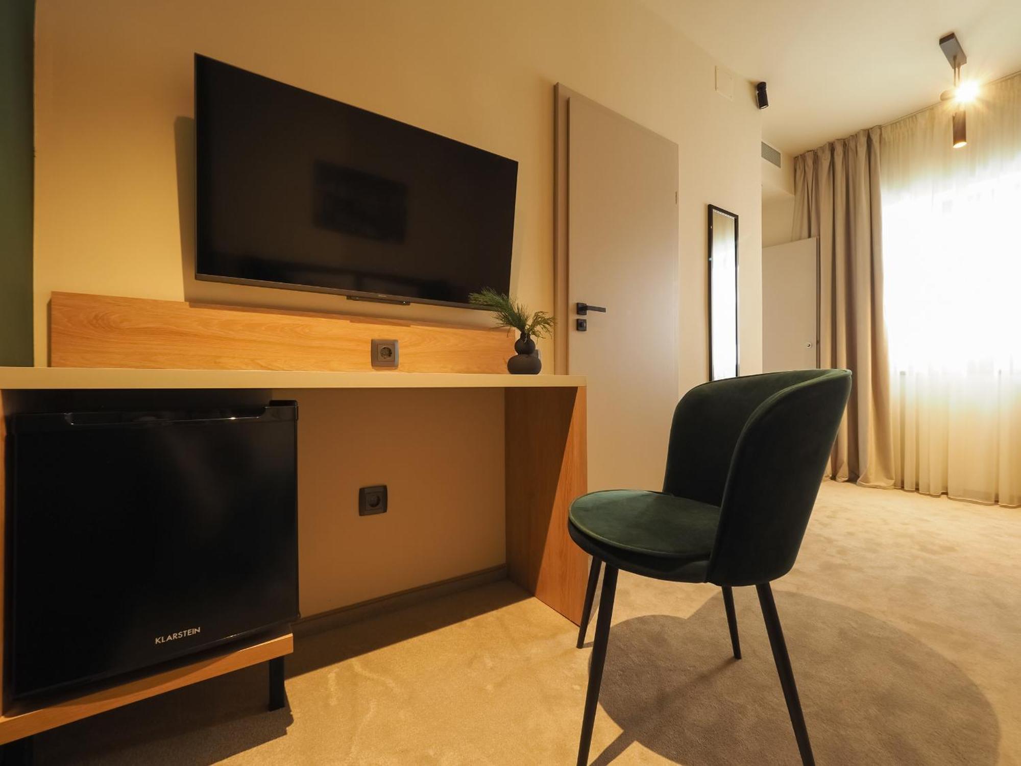 Craft Inn - Boutique Hotel ซีบิว ภายนอก รูปภาพ